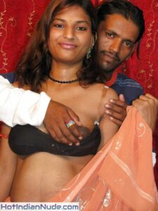 50 Adorable Images of an Indian Cute Couple50