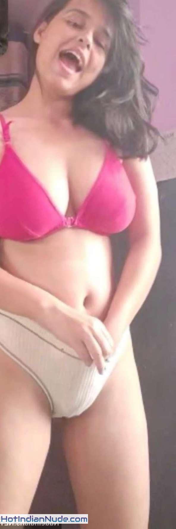 The Ultimate Source for Erotic Indian Photography: AmazingIndians.com