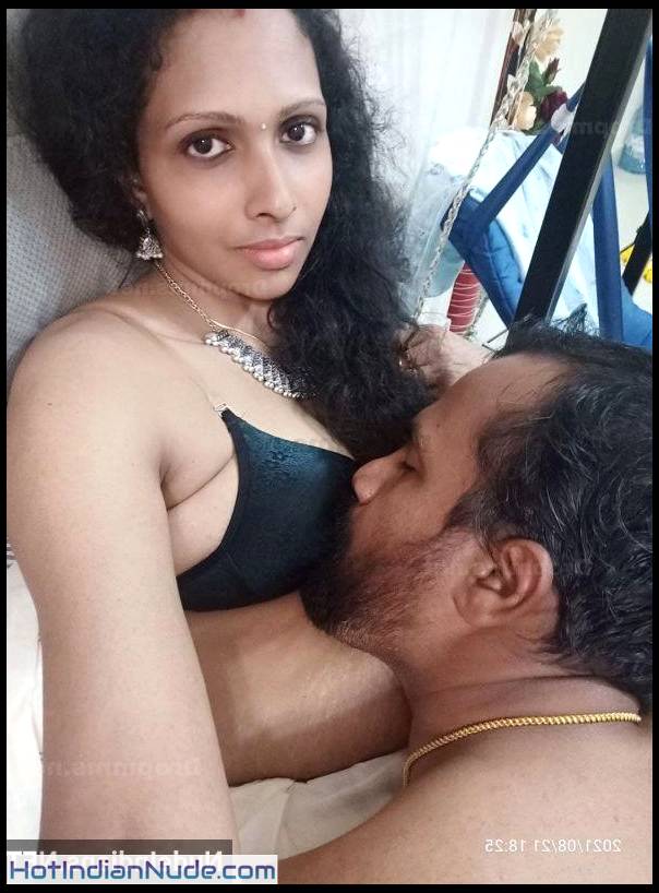 Mallu Wife Cheating Sex Scandal Desi Nude Pics Collection19