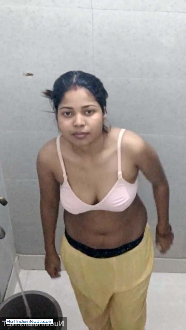 18 nude selfies ki hot photos aur nude collection