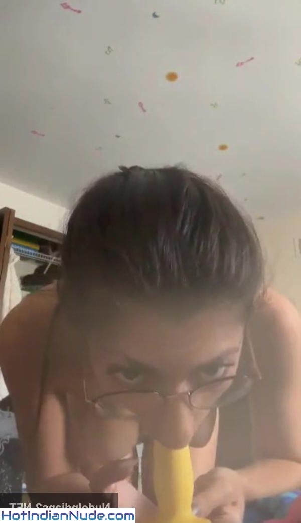 Asli Indian Nri Desi Milf Nude Pics