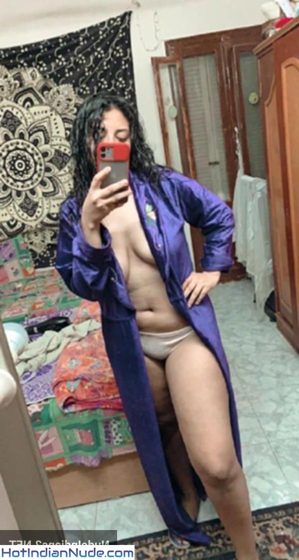 Badi Chuchi Nri Paki Nudes