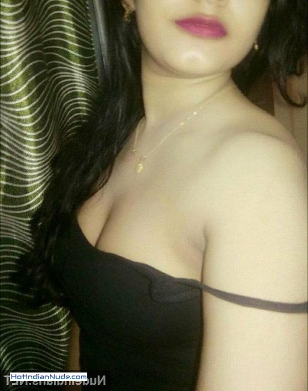 beautiful babes naked pics ki nangi pics aur hot gallery - Bangla TikTok girls showing naked body on camera to fans 79