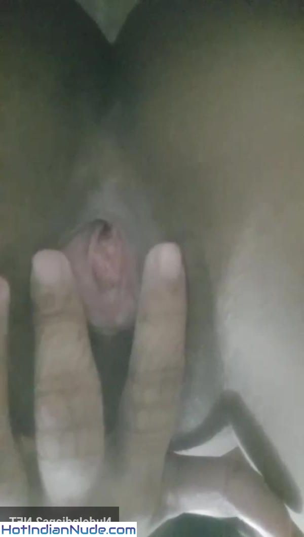 Bengali Tiktok Model Nude Boobs Selfie