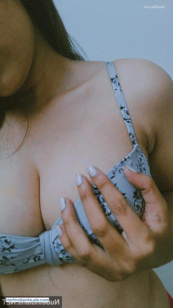 big boobs nude pics ki nangi pics aur hot gallery - Sexy Pakistani girl’s shaved pussy and big tits nude images 224