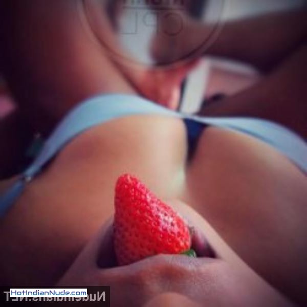 big indian aunty boobs ki hot photos aur nude collection