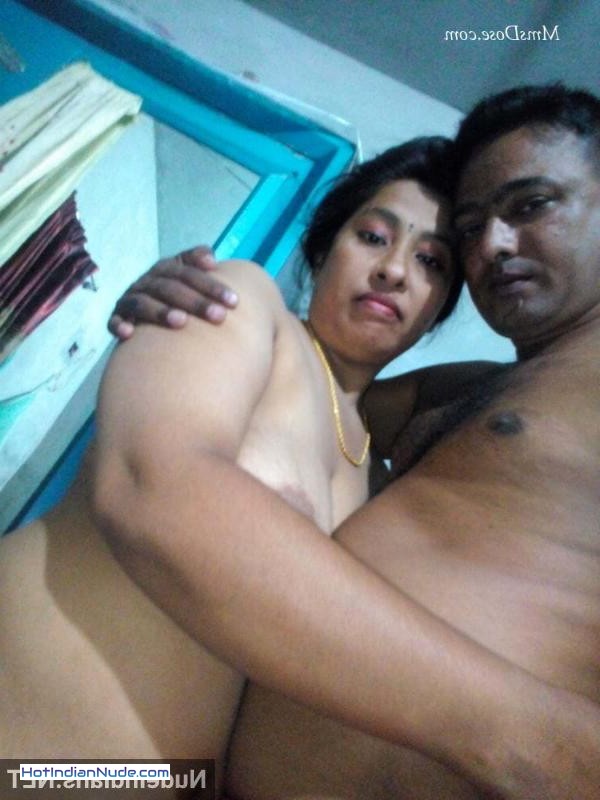 big titts nude pics ki nangi pics aur hot gallery - Enjoy Andhra aunties having sex and posing nude for lovers 661