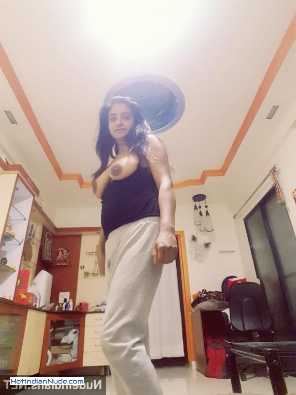 big titts nude pics ki nangi pics aur hot gallery - Enjoy Andhra aunties having sex and posing nude for lovers 661