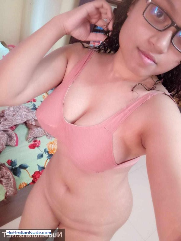 boobs images porn ki nangi pics aur hot gallery - Muslim girl exposing big boobs and pussy like a porn model 297