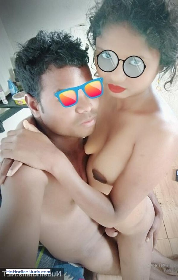 Latest Couples Sex Pics ki garm photos dekhlo