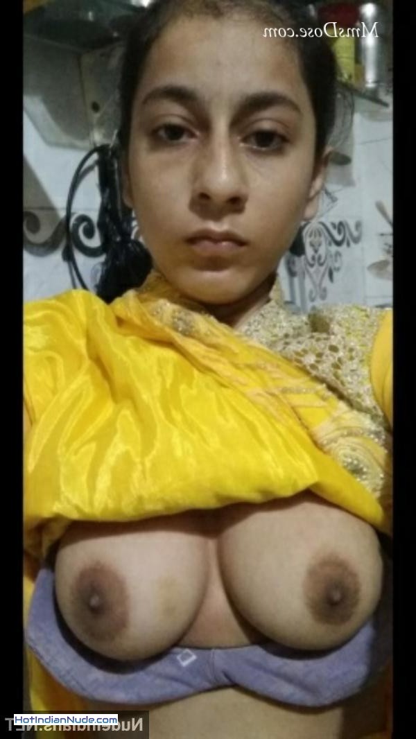 Desi Couple Sex Photo ki nangi pics aur hot gallery