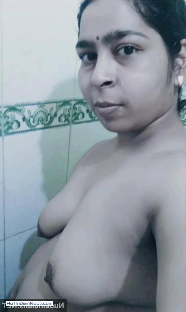 desi girl nude bath ki nangi pics aur hot gallery - Mrs Shanti Verma is ready to get fucked by neigbour Sharma 270