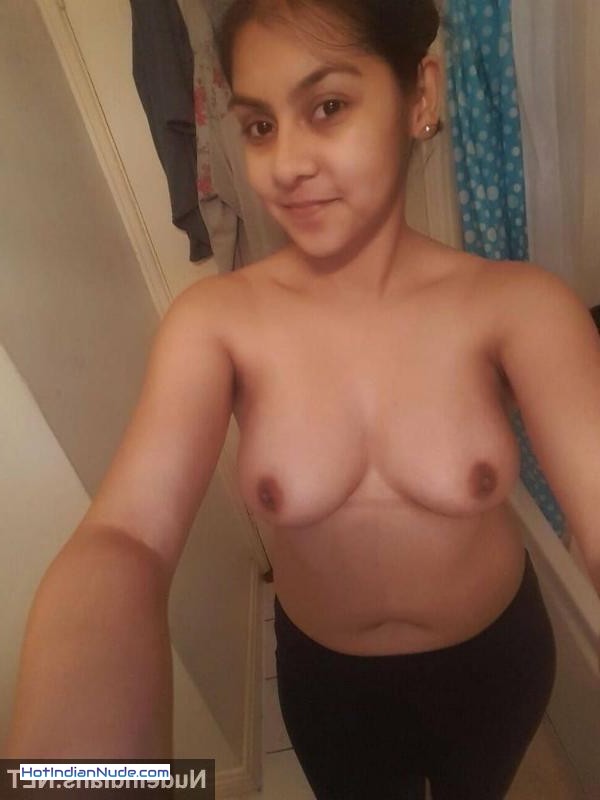 desi girls nude gallery ki nangi pics aur hot gallery - Enjoy 18+ Desi papa porn gallery of teen girls teasing naked 813