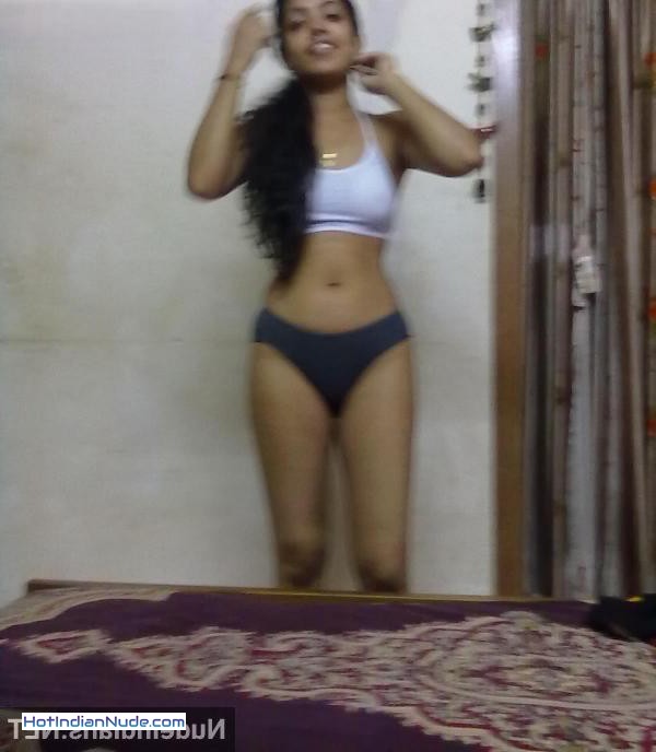 desi girls nude gallery ki nangi pics aur hot gallery - Enjoy 18+ Desi papa porn gallery of teen girls teasing naked 813