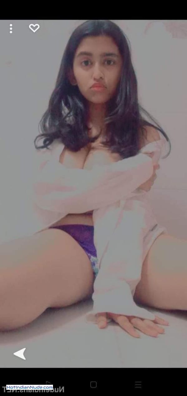 desi indian nude pics ki nangi pics aur hot gallery - Cute Indian big boobs girl xxx pics in nude topless selfies 503