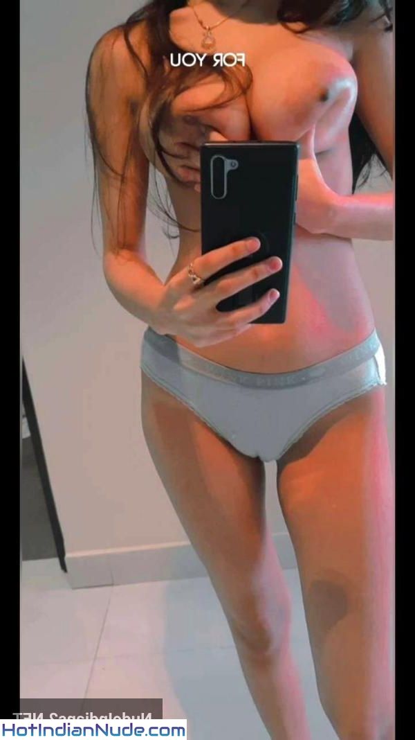 Dilli Ki Nangi Nude Women With Big Booty