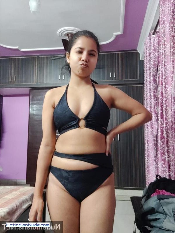 free indian nude pics ki nangi pics aur hot gallery - 20yo Hot girl shares boobs pics to lover after feeling horny 734