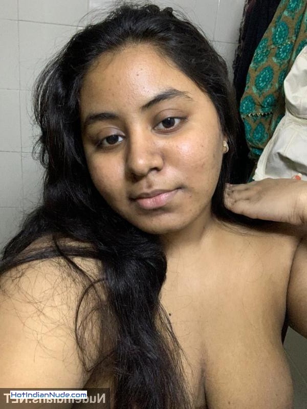free pics beautiful nude women ki nangi pics aur hot gallery - Mallu chubby girl flashing juicy big boobs selfies feeling horny 76