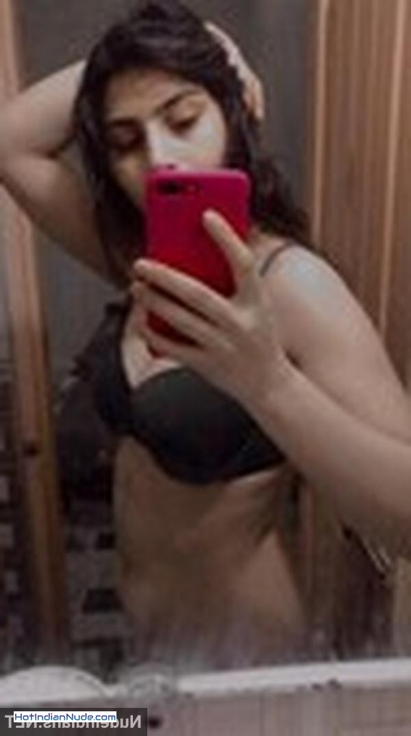 hot gallery nude ki nangi pics aur hot gallery - Young wives and bhabhi having sex and showing nude body 743