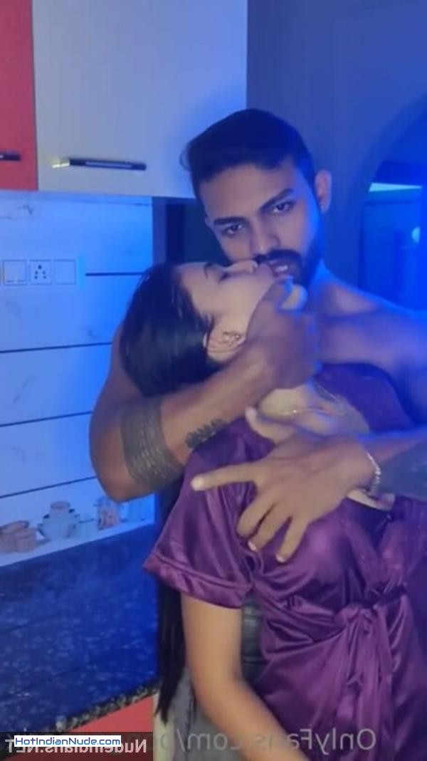 hot model pics nude ki nangi pics aur hot gallery - Bengali couple Sharmistha Sarkar nude fucking with BF pics 34