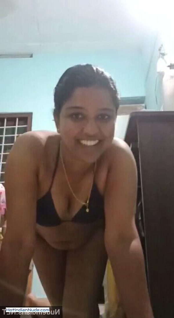 hot nude women selfies ki nangi pics aur hot gallery - Young wives and bhabhi having sex and showing nude body 518