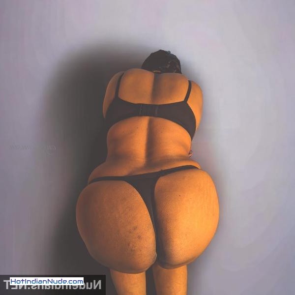 Garam hot women flashing nangi photo: Naughty Marathi aunties hot sex