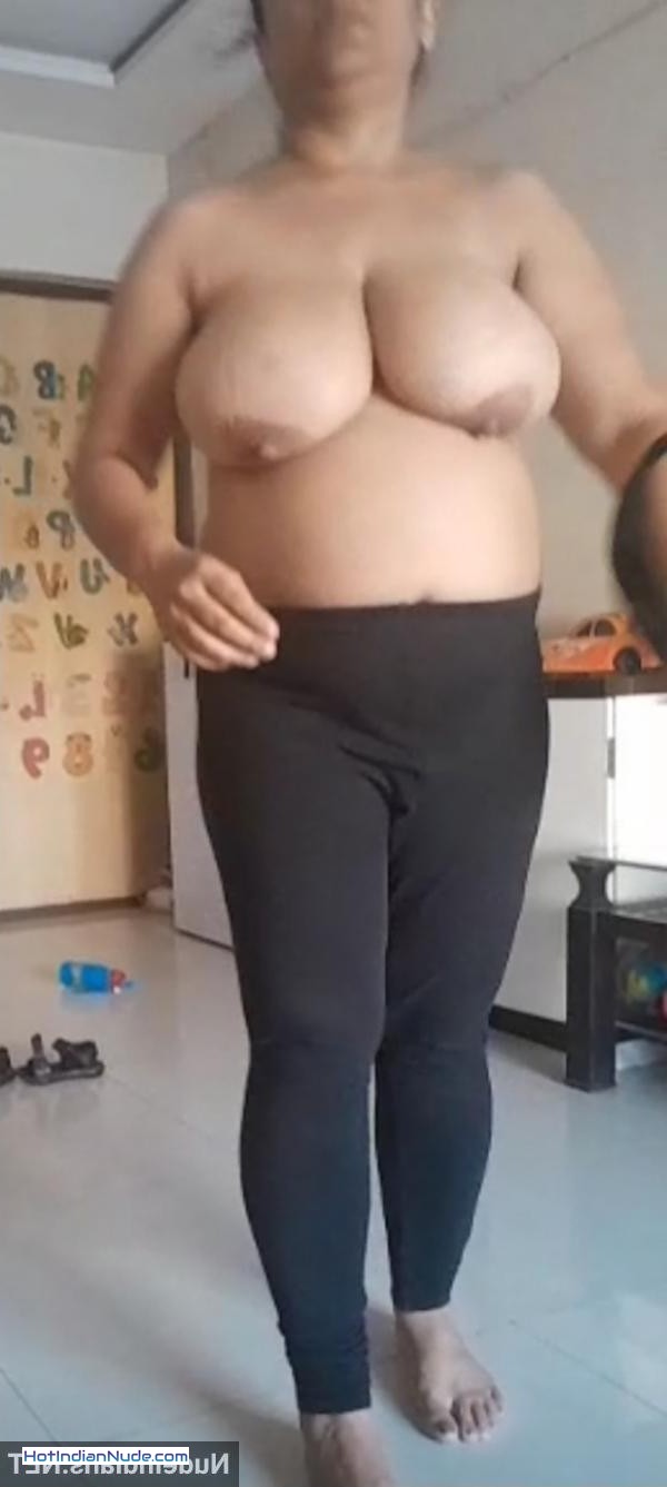 indian college girl nude images ki nangi pics aur hot gallery - Enjoy my Muslim aunty huge big boobs and chubby body show 426
