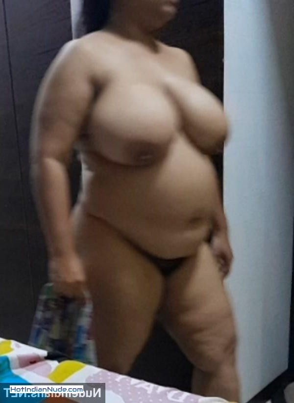 indian college girl nude images ki nangi pics aur hot gallery - Enjoy my Muslim aunty huge big boobs and chubby body show 426