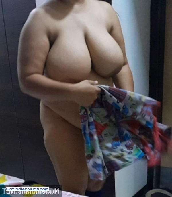 indian college girl nude images ki nangi pics aur hot gallery - Enjoy my Muslim aunty huge big boobs and chubby body show 426