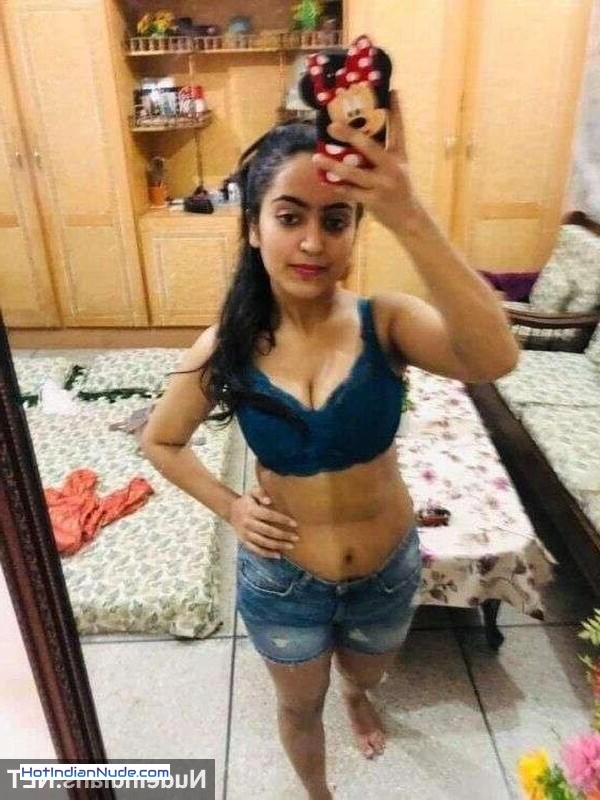 Indian Girls.Nude Pics full video aur image collection