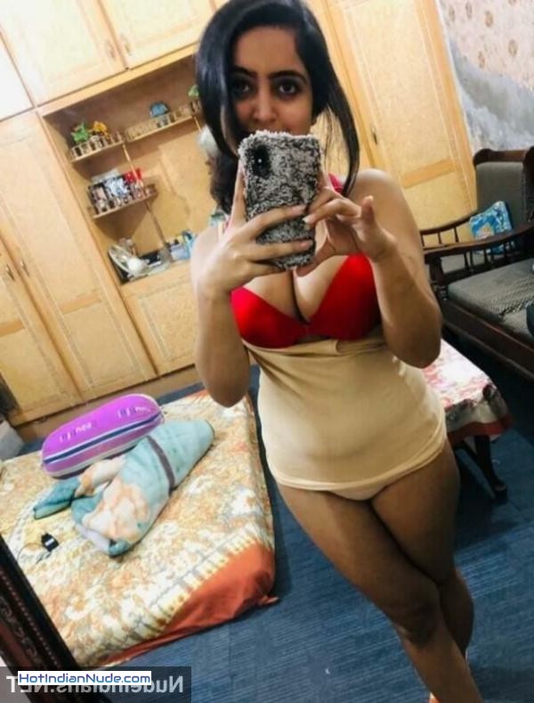 Indian Girls.Nude Pics full video aur image collection