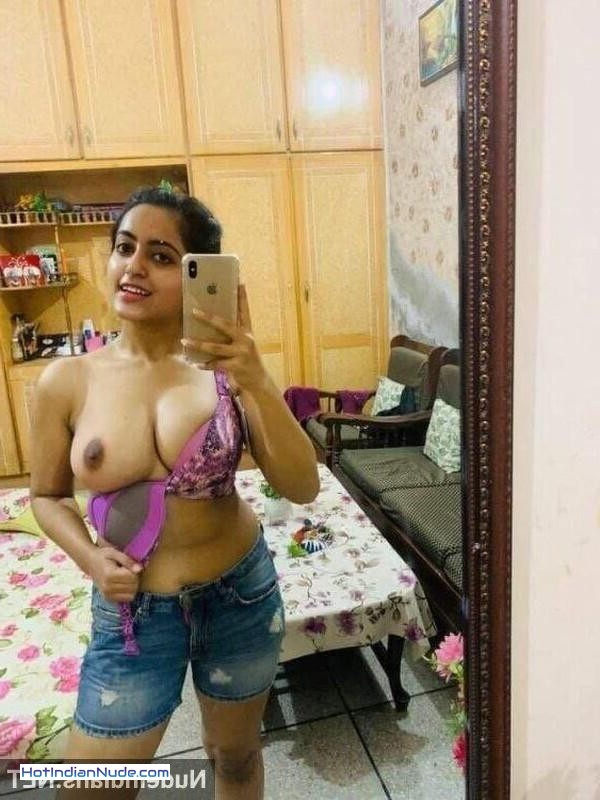Indian Girls.Nude Pics full video aur image collection
