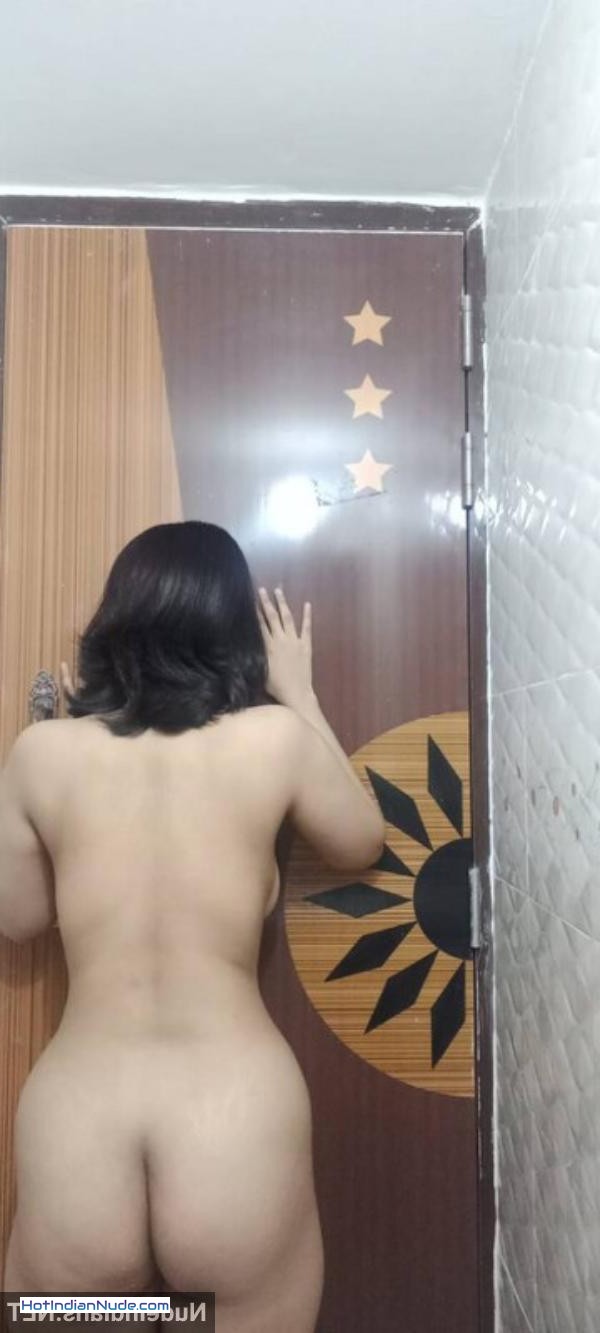 Indian Girls.Nude Pics full video aur image collection