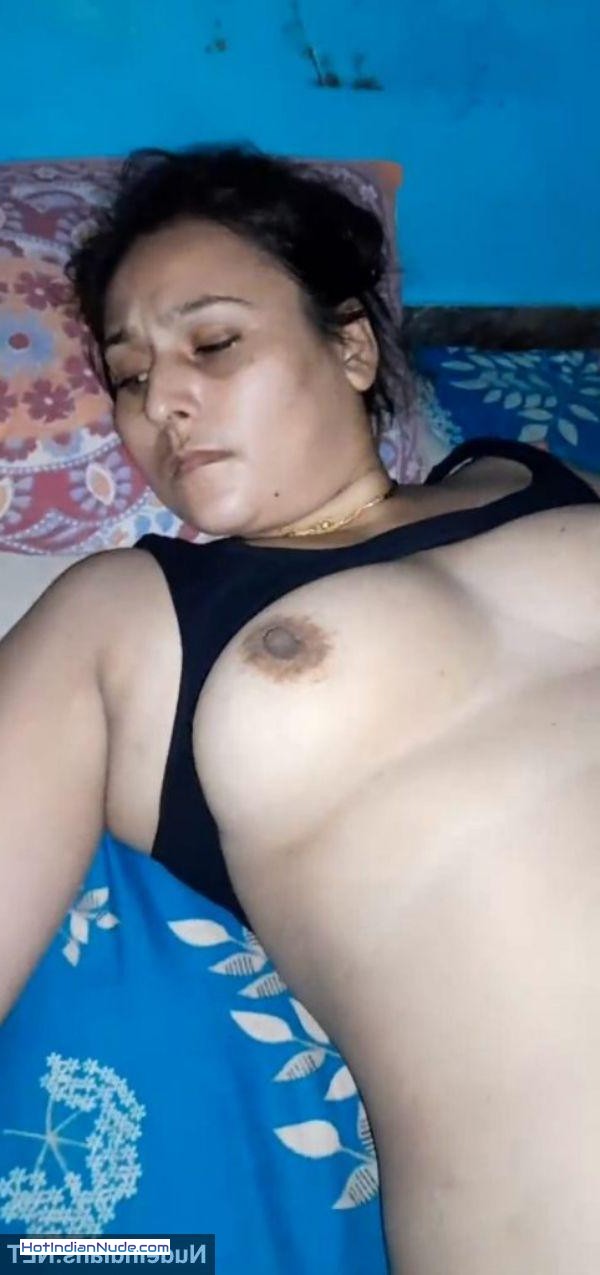 Mallu Aunty Hot Photos ki nangi pics aur hot gallery - Naked mallu bhabhi romantic sex photos with husbands viral 61