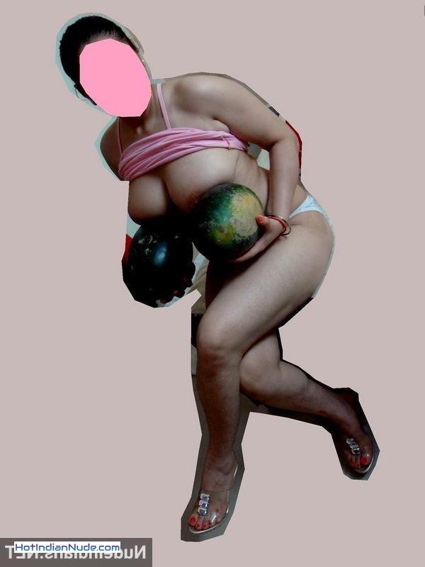 naked selfshot pics ki nangi pics aur hot gallery - My slutty Kannada wife pussy sex with client in hotel naked 629