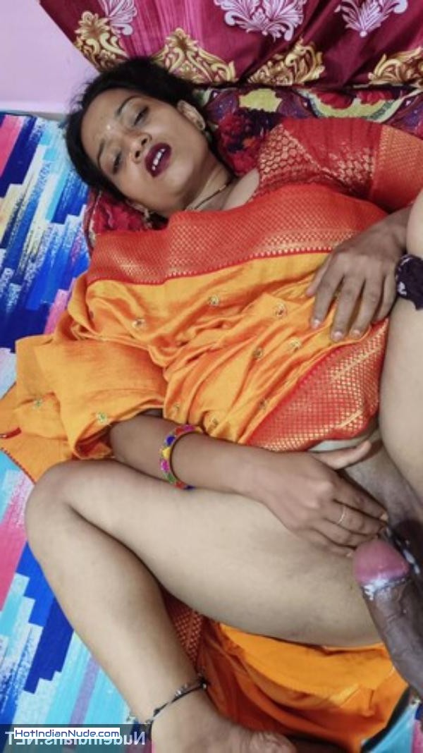 Hot Naked Sex And Boobs images leaked - full view