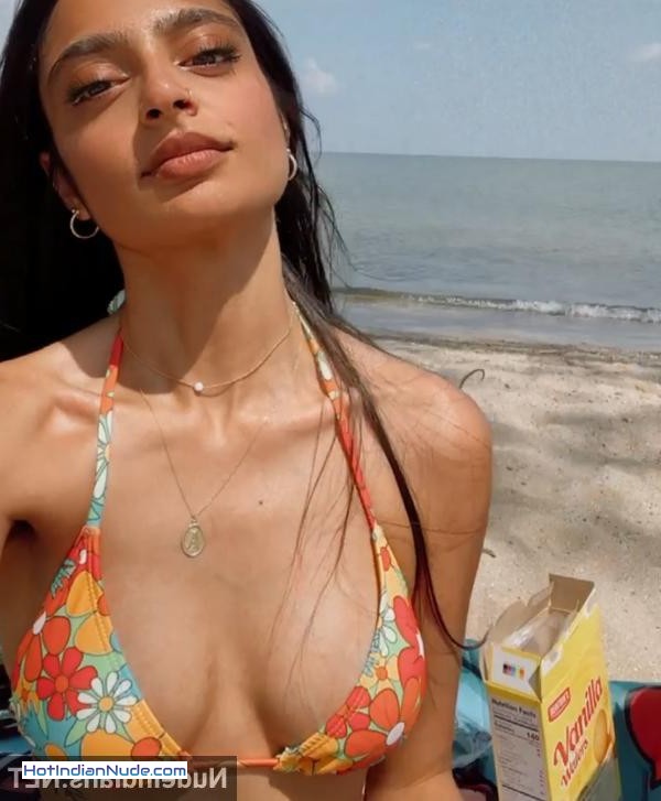 nude indian bhabhi pics ki nangi pics aur hot gallery - 18+ NRI girl pussy xx pics – Petite nude teen sexy selfies 418