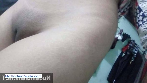 nude photo desi girl ki nangi pics aur hot gallery - 18+ Marathi teen girl Priya small boobs and pussy show naked 6