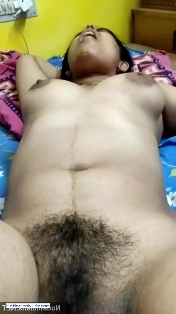 Nude Pics Indian Bhabhi ki hot photos aur nude collection