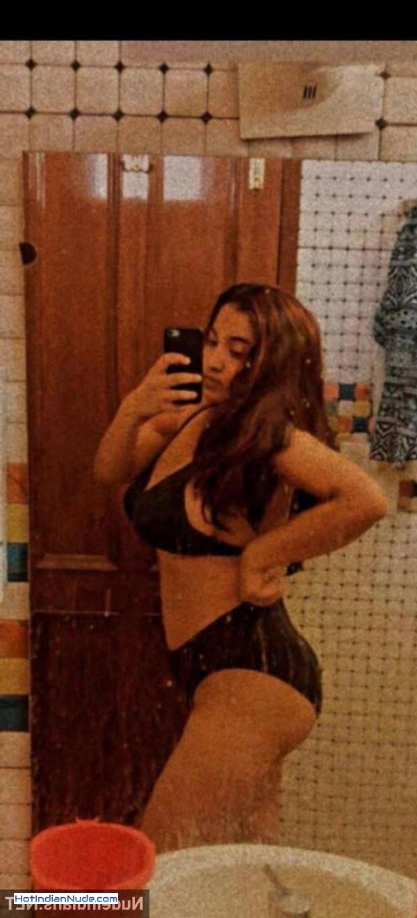 nude selfies big tits ki hot photos aur nude collection