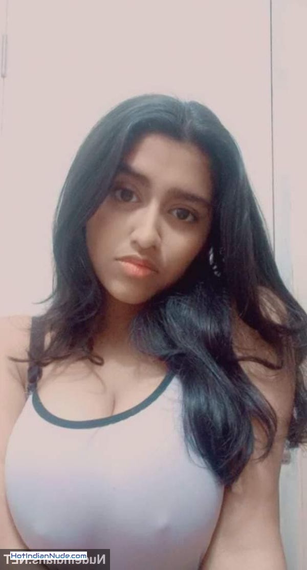 pics of nude indians ki nangi pics aur hot gallery - Cute Indian big boobs girl xxx pics in nude topless selfies 546