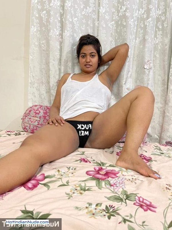 Hot Savita Bhabhi Nude Pics images leaked - full