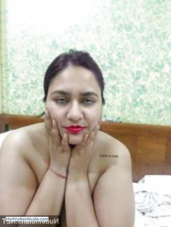 snapchat big tits ki nangi pics aur hot gallery - Chubby school teacher big tits show and sex with BF at home 462