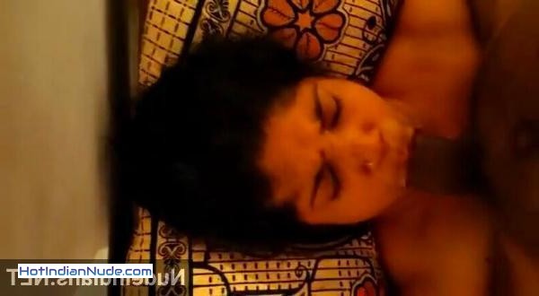 tamil porn photos ki nangi pics aur hot gallery - Horny Tamil aunty fuck photos – Enjoying with lover in bed 322