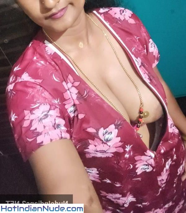 Trivandrum Bhabhi Desi Mallu Nude Pictures