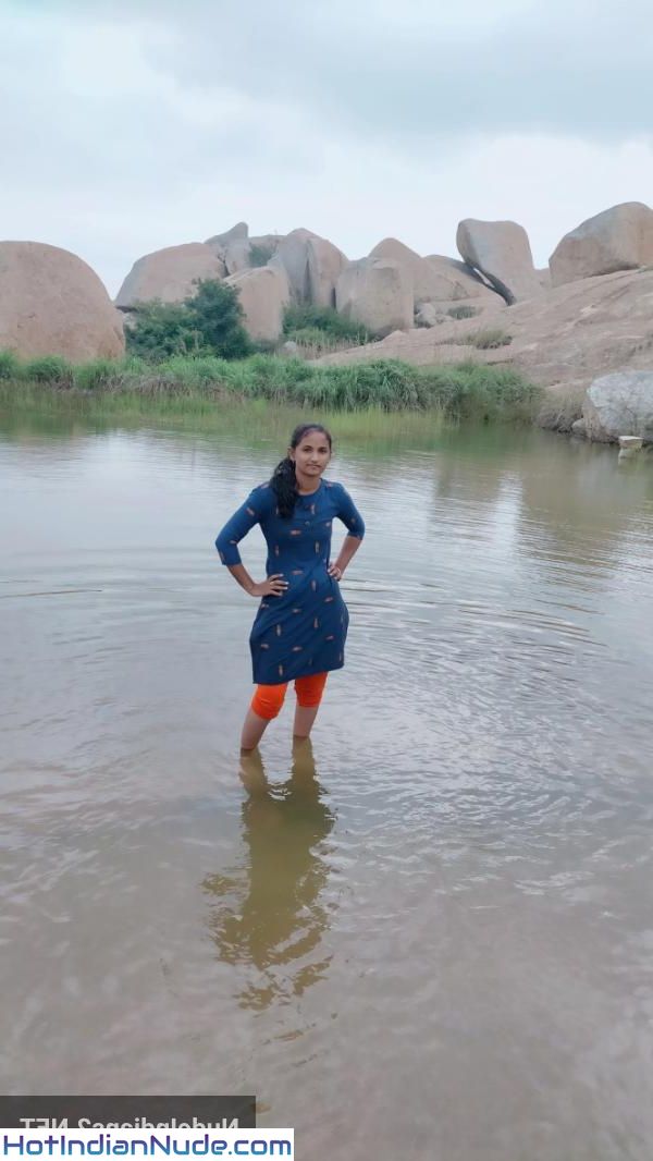 Trivandrum Bhabhi Desi Rajasthani Aunty Nude Pics