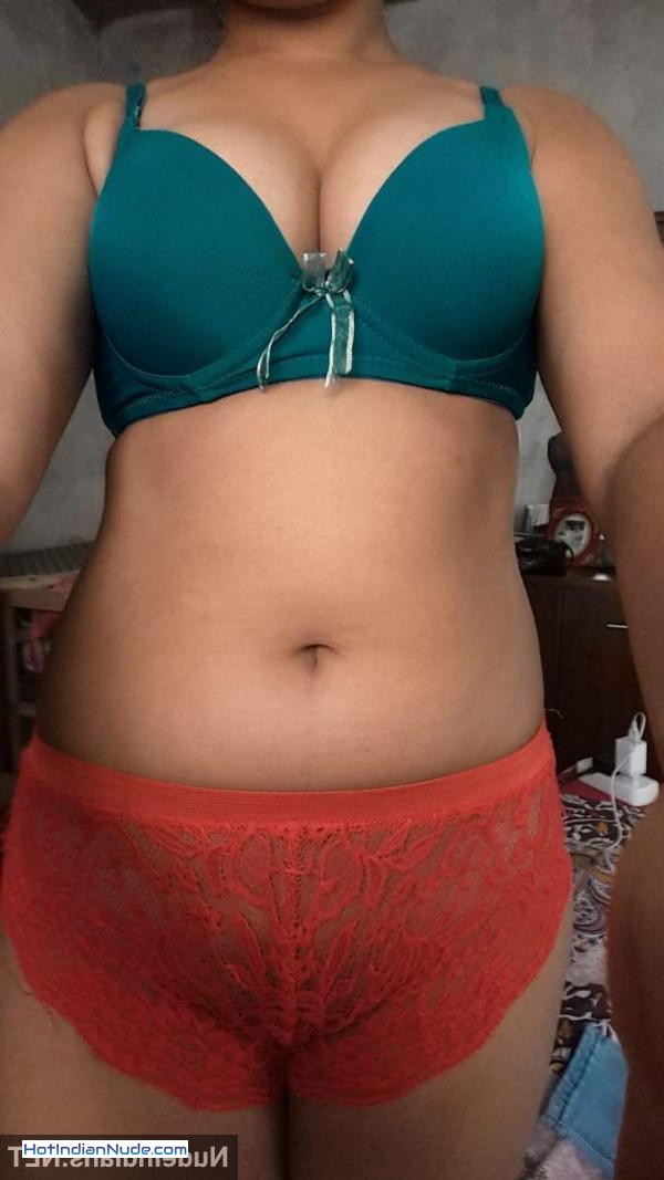 xxx indian girl nude pic ki hot photos aur nude collection