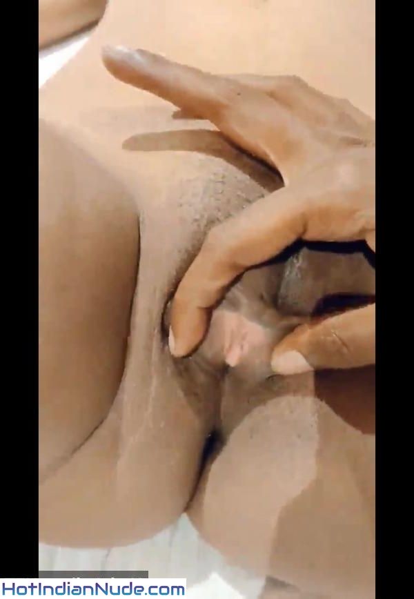 18 Dilli Ki Desi Model Nude