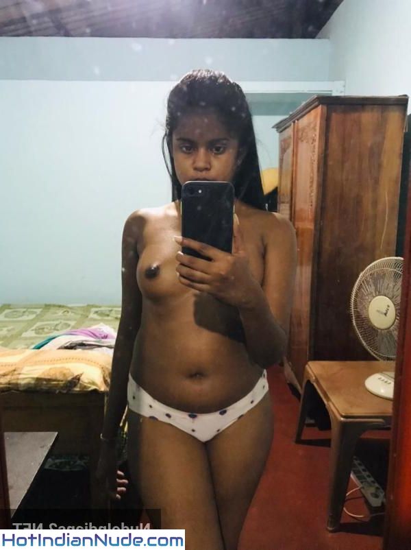 18 Malayali Indian Desi Girl Chudai Photo