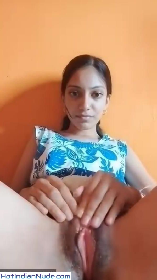 Hot nude chubby